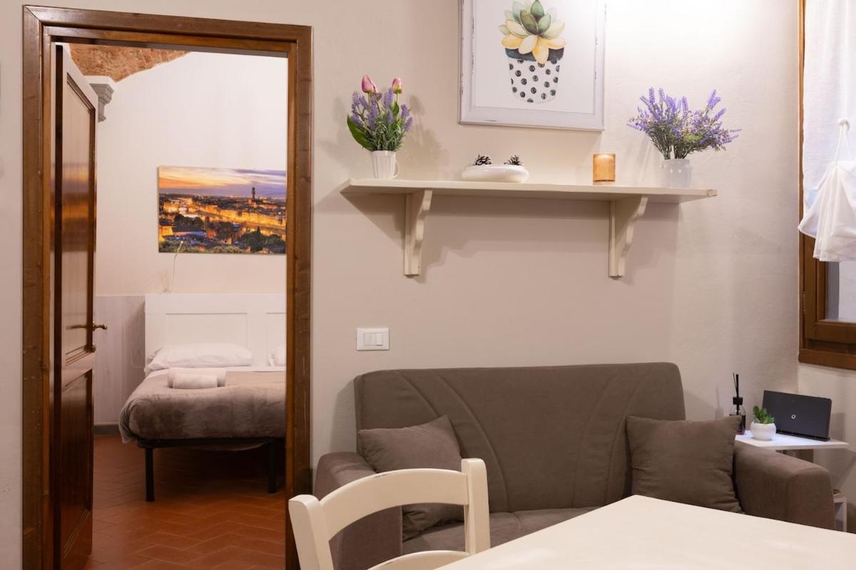 Apartment Private Garden Florence